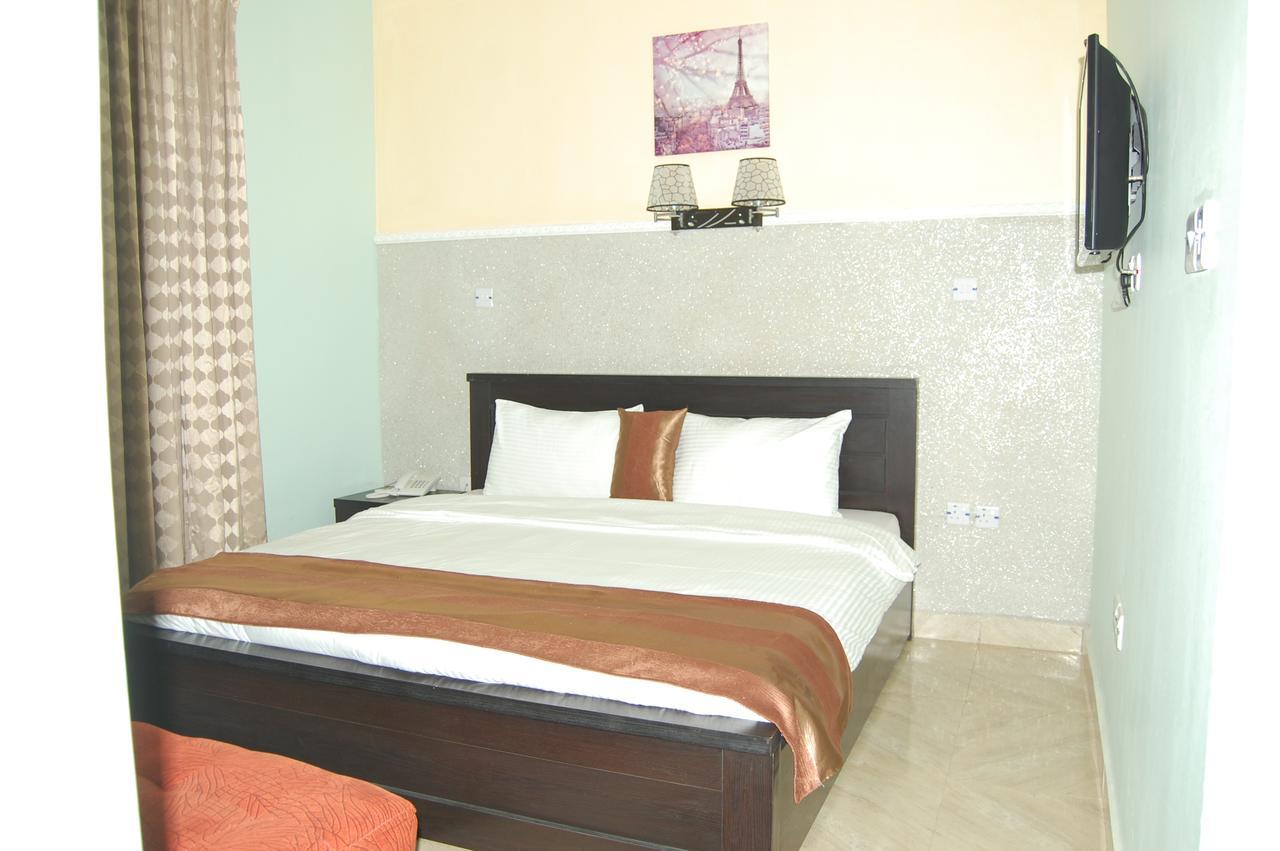 Grand Capital Hotel Akure Exterior photo