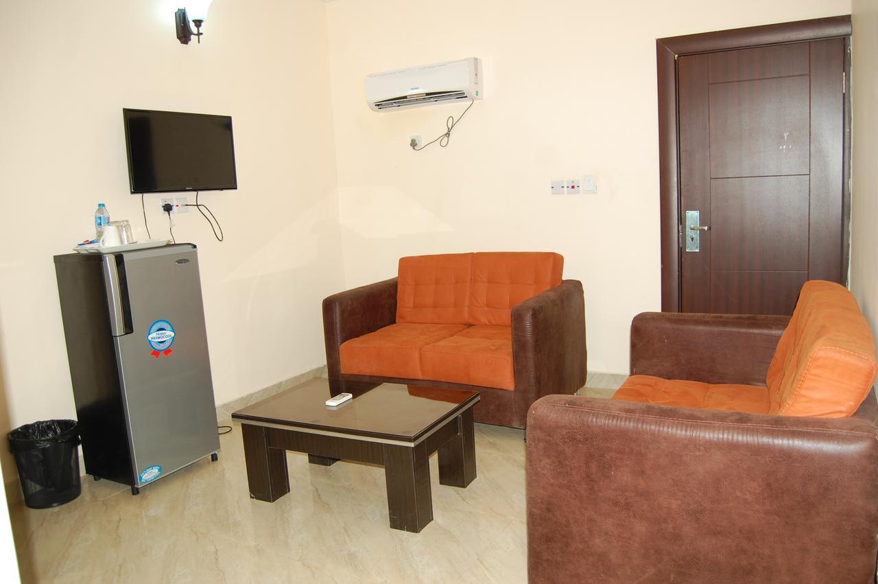 Grand Capital Hotel Akure Exterior photo