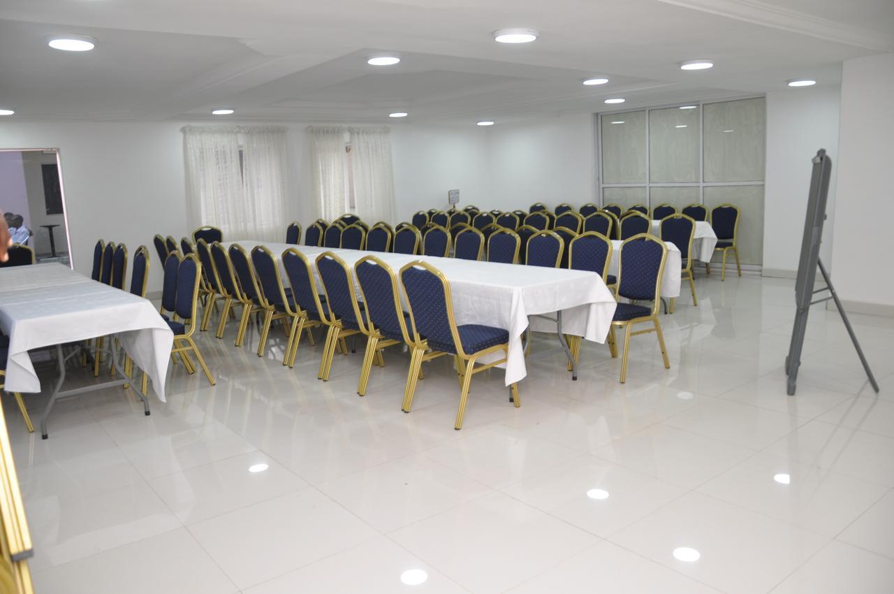 Grand Capital Hotel Akure Exterior photo