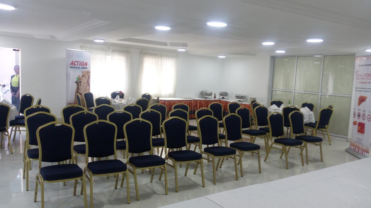 Grand Capital Hotel Akure Exterior photo
