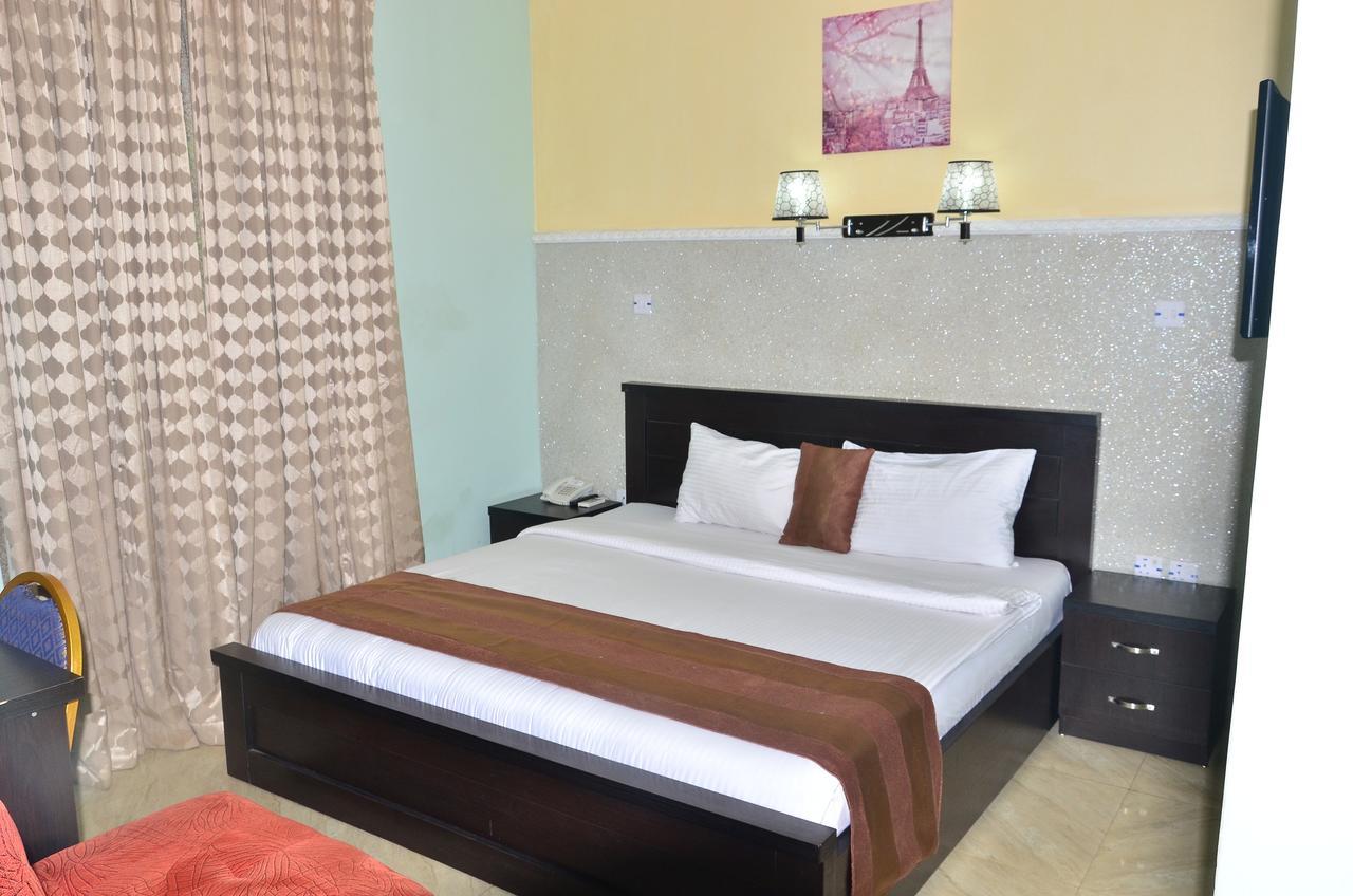 Grand Capital Hotel Akure Exterior photo