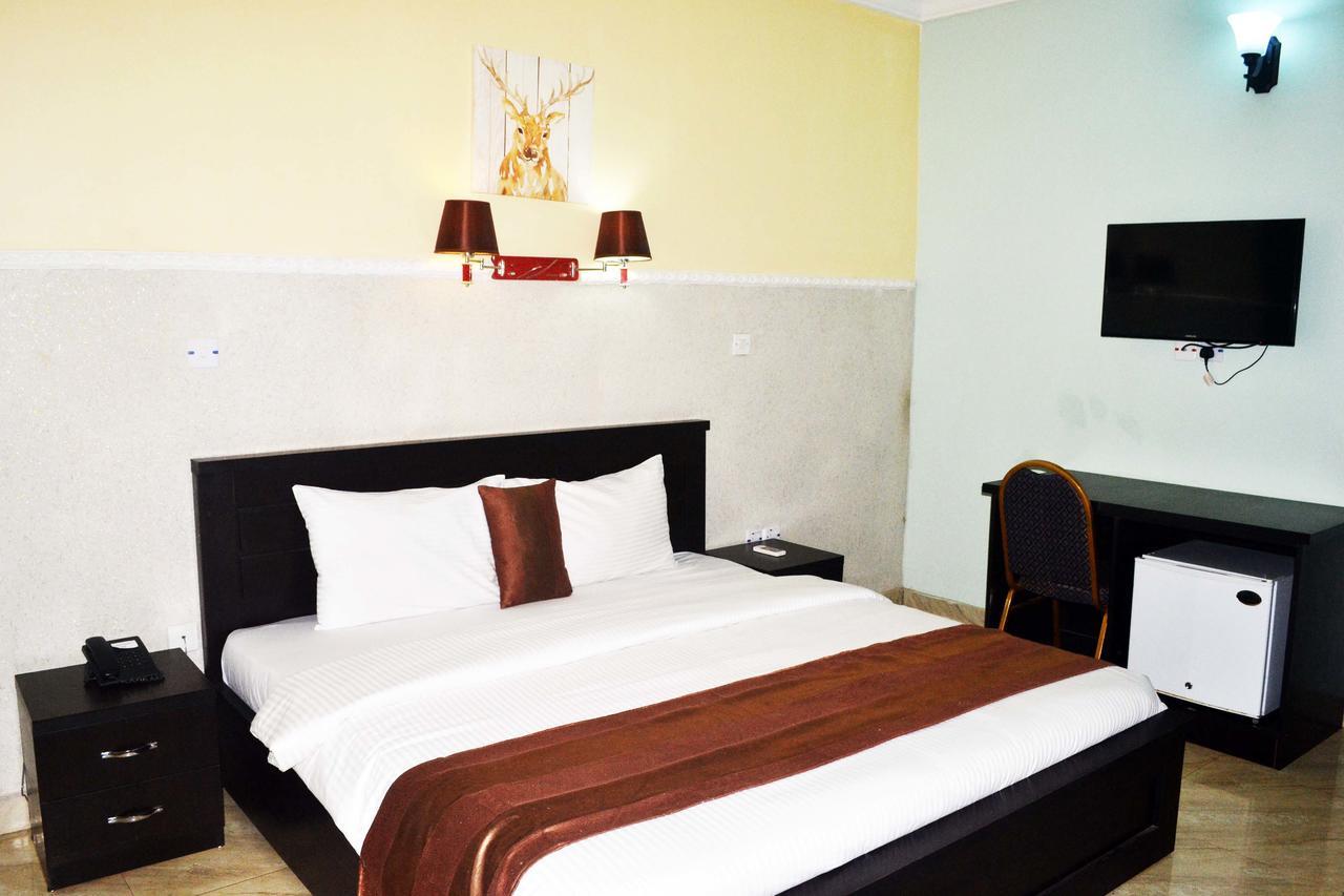 Grand Capital Hotel Akure Exterior photo