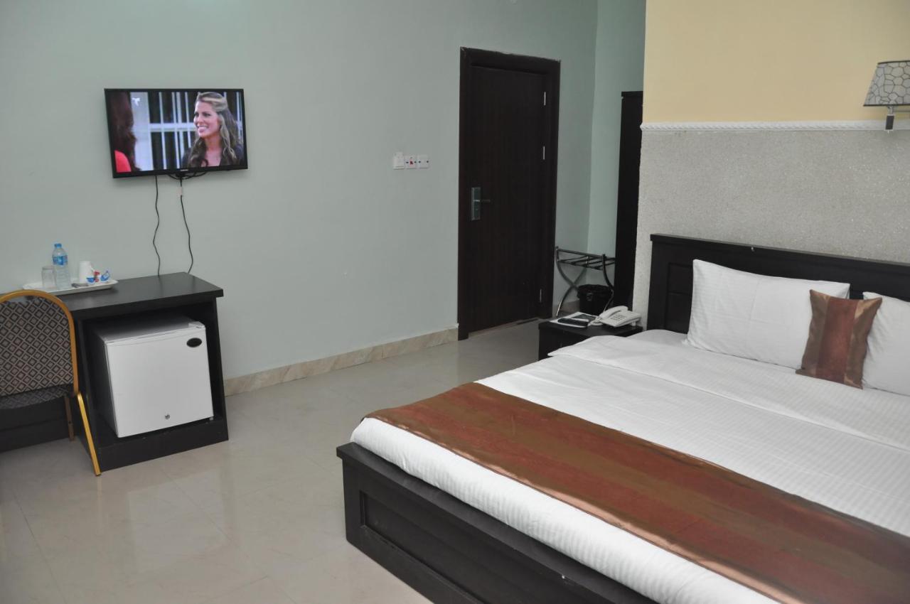 Grand Capital Hotel Akure Exterior photo